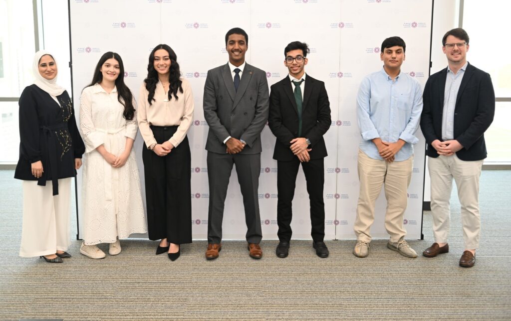 The American University of Bahrain (AUBH) Grants Scholarships to Six Bahraini Students